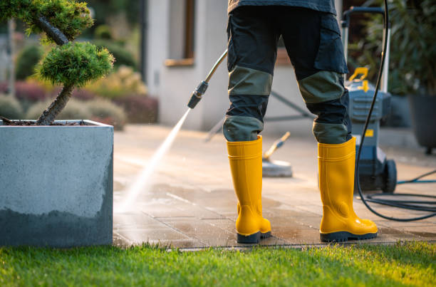 Best Deck Pressure Washing  in Sweetser, IN